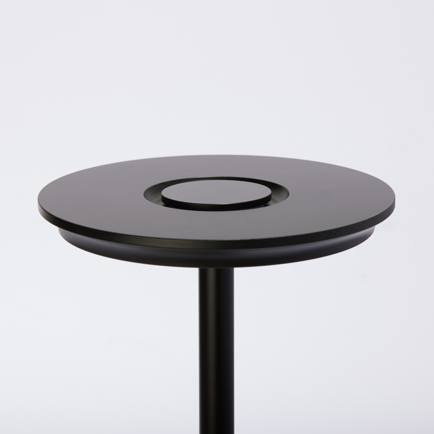 LED Tischlampe mit Akku schwarz