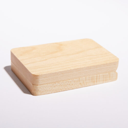 WoodYu - Verlobungsringbox mit raffiniertem Klappmechanismus helles Holz