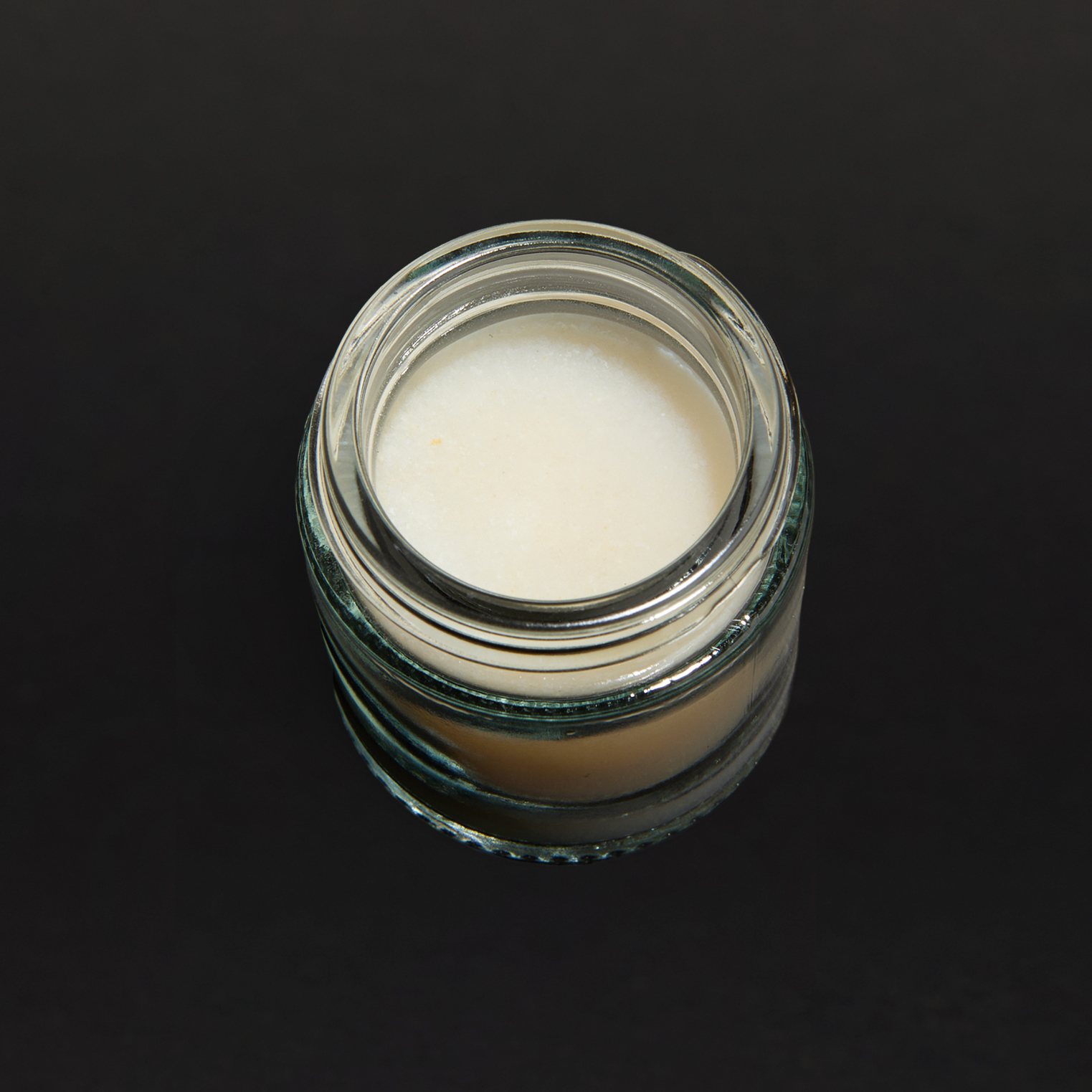 Hydrophiles-Aerogel-Granulat-klein-30ml-glas-offen 30 ML Hydrophiles Aerogel Granulat Detail